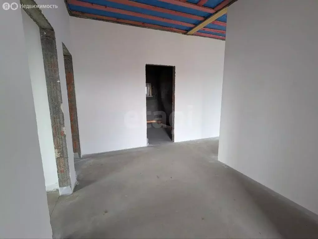 Дом в село Усть-Курдюм, улица имени А.Ф. Сушкова, 15 (105 м) - Фото 1