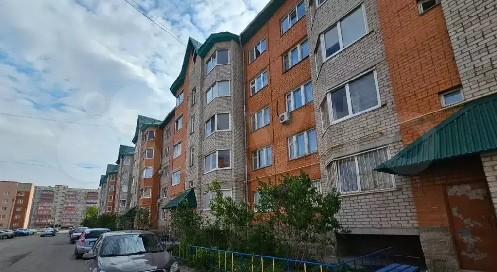 2-к. квартира, 60 м, 5/5 эт. - Фото 1