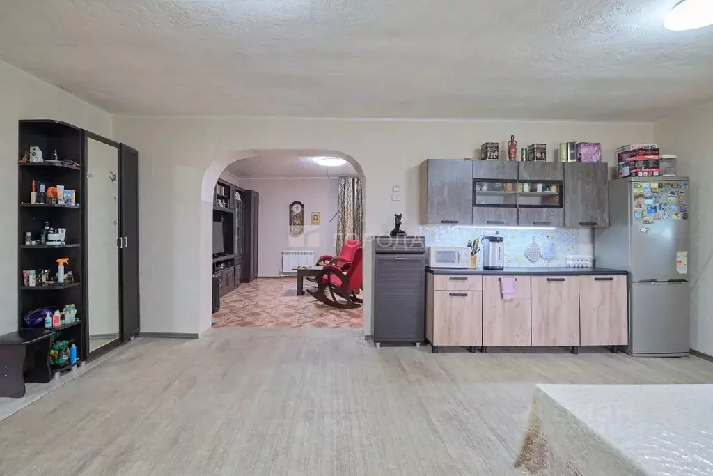 Дом в Томская область, Кожевниковский район, с. Киреевск ул. Ленина, ... - Фото 1