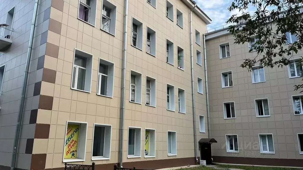 Помещение свободного назначения в Ленинградская область, Кировск ул. ... - Фото 1