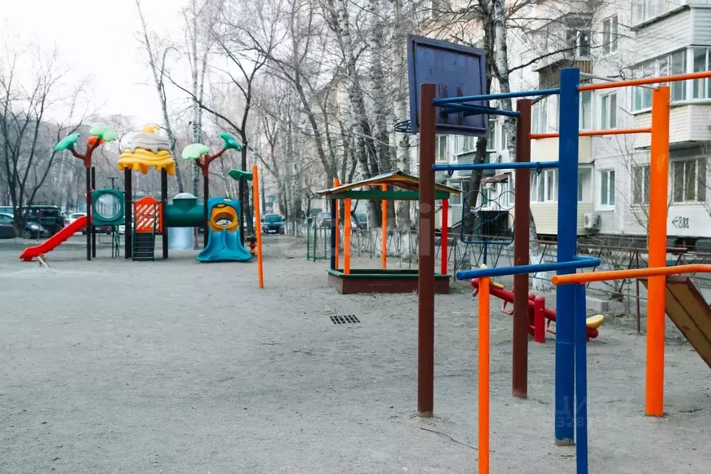 3-к кв. Амурская область, Благовещенск ул. Чайковского, 135 (67.0 м) - Фото 2