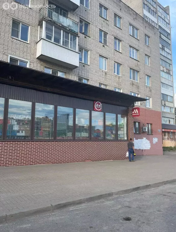 2-комнатная квартира: Смоленск, улица Рыленкова, 33 (47 м) - Фото 1