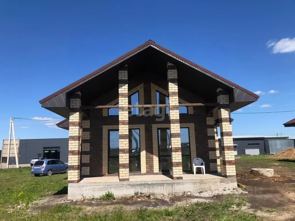 Дом в Башкортостан, Иглинский район, Акбердинский сельсовет ул. ... - Фото 1