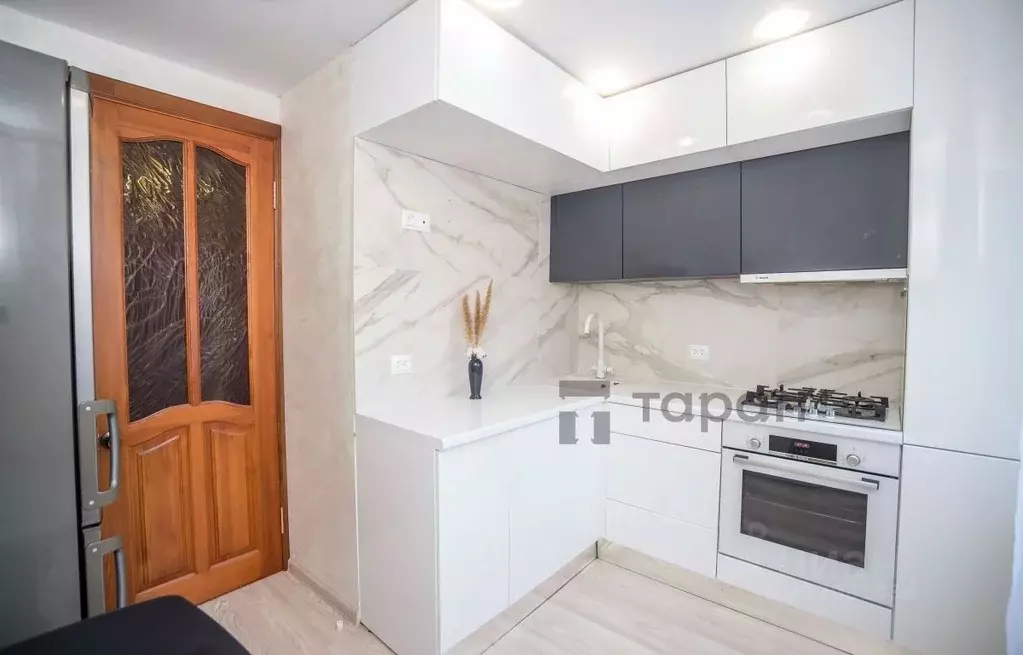 2-к кв. Челябинская область, Челябинск Свердловский просп., 39 (54.0 ... - Фото 1