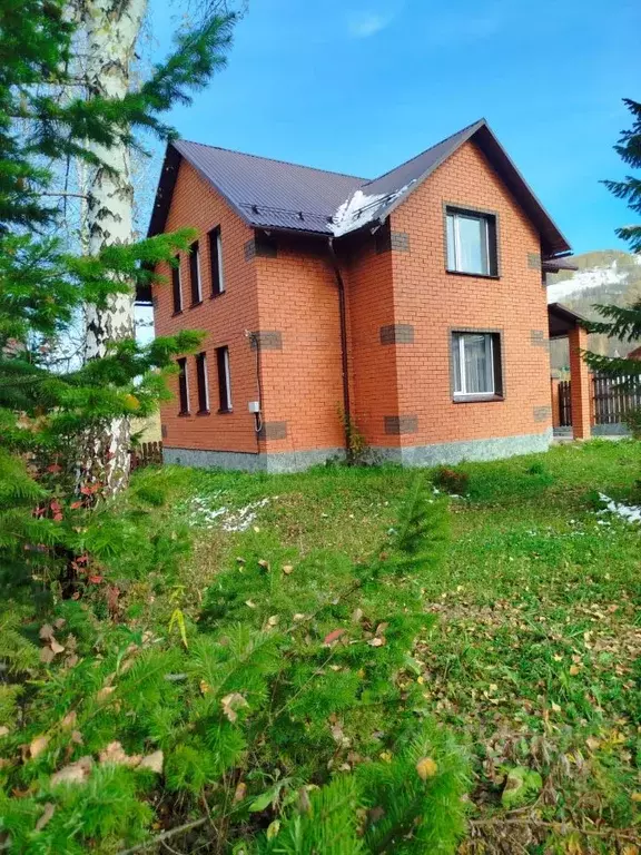 Дом в Алтай, Горно-Алтайск ул. Ойрот-Туринская (100 м) - Фото 1