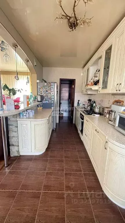 Дом в Самарская область, Сызрань Красногорская ул., 4А (252 м) - Фото 2