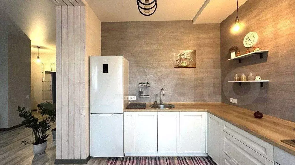 3-к. квартира, 70 м, 6/15 эт. - Фото 1