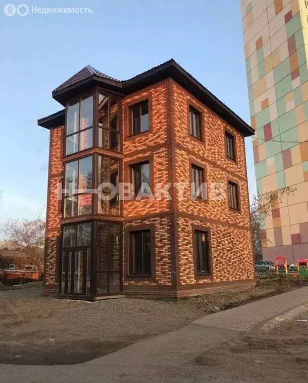 Помещение свободного назначения (180 м) - Фото 1