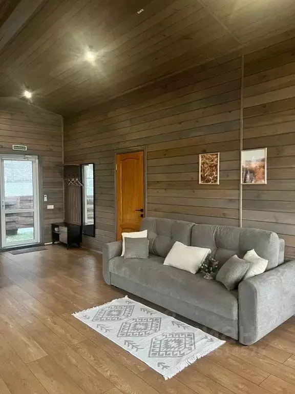 Дом в Белгородская область, Новооскольский муниципальный округ, с. ... - Фото 2