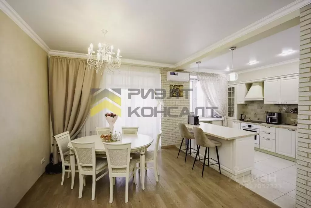 3-к кв. Омская область, Омск ул. Крупской, 14к4 (90.0 м) - Фото 0