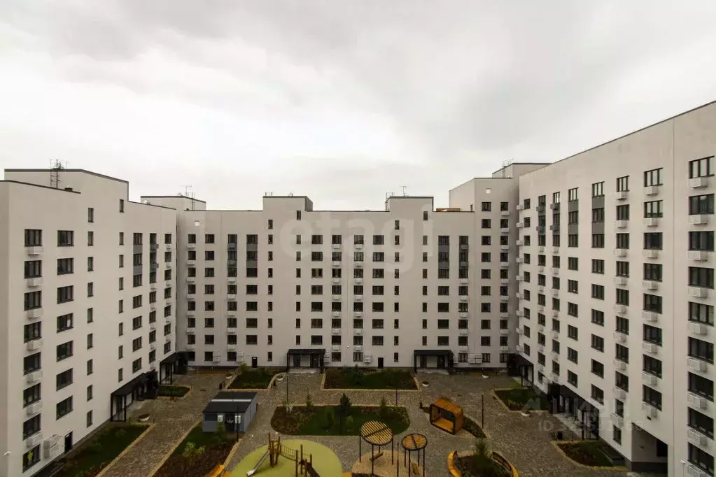 2-к кв. Тюменская область, Тюмень Новгородская ул., 22 (86.6 м) - Фото 1