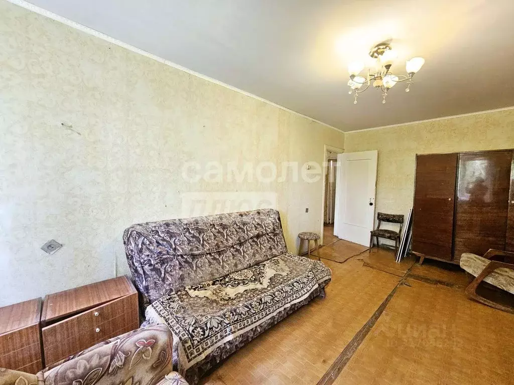 3-к кв. Волгоградская область, Волгоград ул. Кирова, 151 (60.5 м) - Фото 0