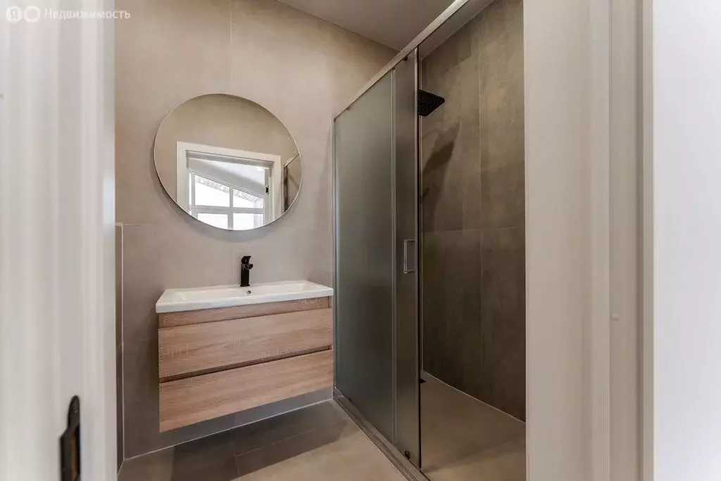 Дом в Пениковское сельское поселение, деревня Кабацкое (116.6 м) - Фото 1