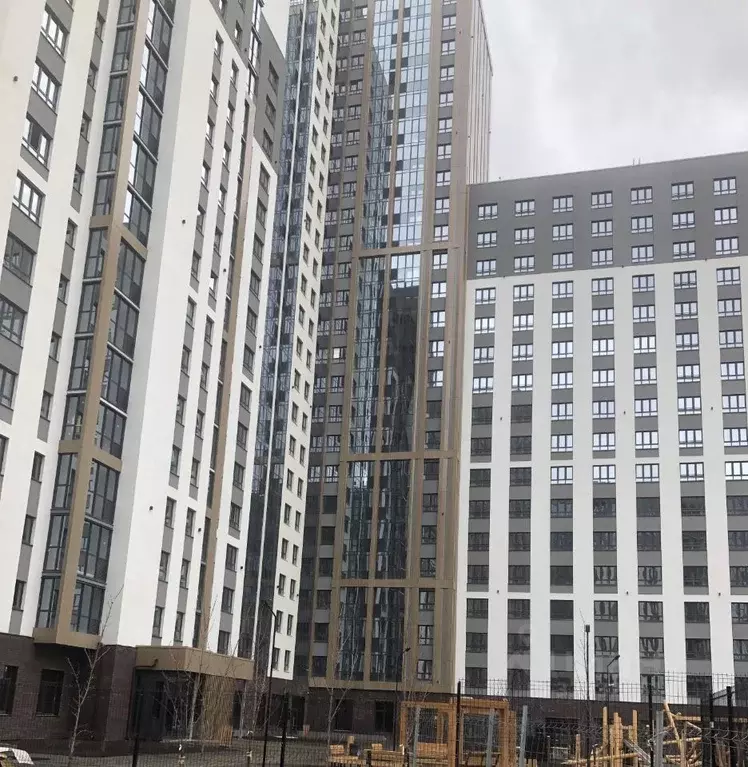 3-к кв. Свердловская область, Екатеринбург ул. Академика Ландау, 16 ... - Фото 1