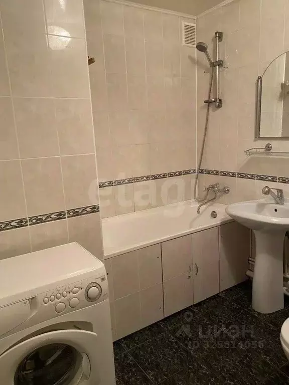 2-к кв. Ростовская область, Азов Азовский район, Севастопольская ул., ... - Фото 1