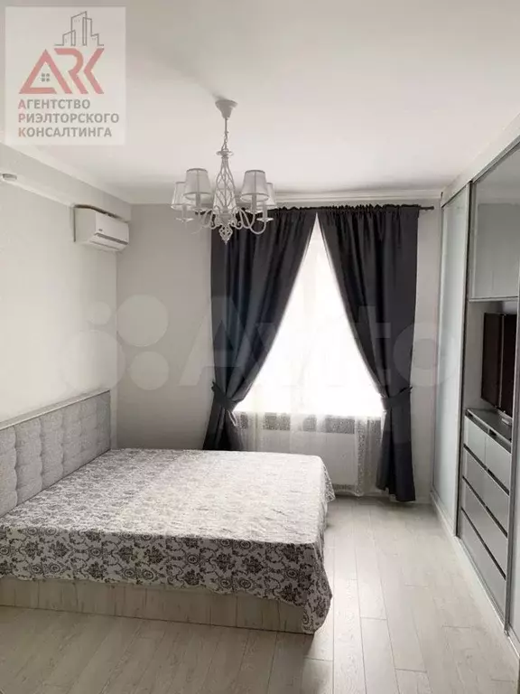 1-к. квартира, 50 м, 4/9 эт. - Фото 1