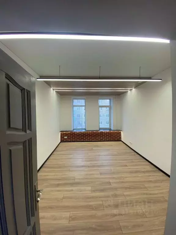 Офис в Татарстан, Казань Маршрутная ул., 12А (16 м) - Фото 0