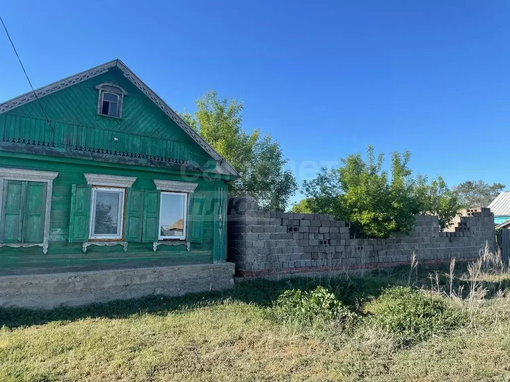 Дом в Оренбургская область, Оренбургский район, с. Никольское Степная ... - Фото 1