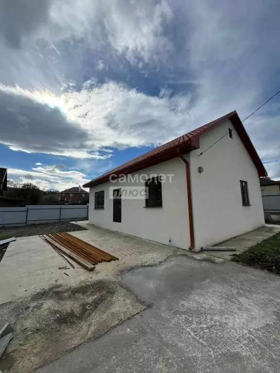 Дом в Краснодарский край, Апшеронский район, Нефтегорское городское ... - Фото 2