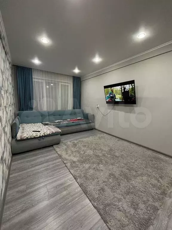 1-к. квартира, 31 м, 1/5 эт. - Фото 0