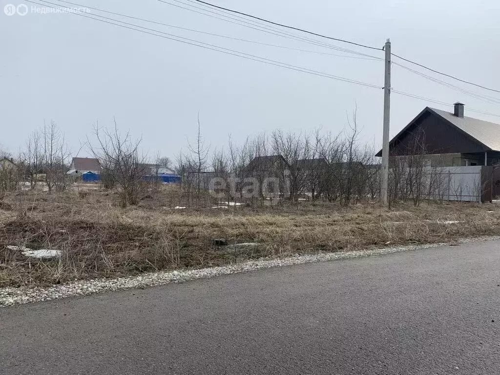 Участок в село Новая Усмань, 2-я Первомайская улица (12 м) - Фото 0