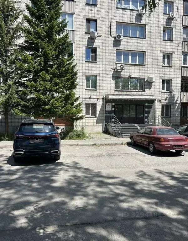 Офис в Новосибирская область, Новосибирск Театральная ул., 42 (884 м) - Фото 2
