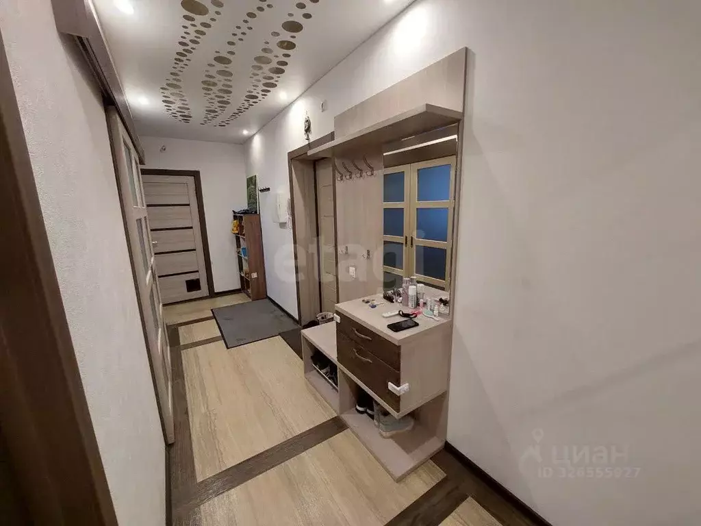 2-к кв. Свердловская область, Екатеринбург ул. 8 Марта, 167 (60.0 м) - Фото 1