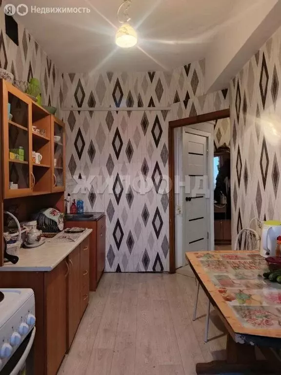 1-комнатная квартира: Кызыл, улица Суворова, 62/1 (34 м) - Фото 1