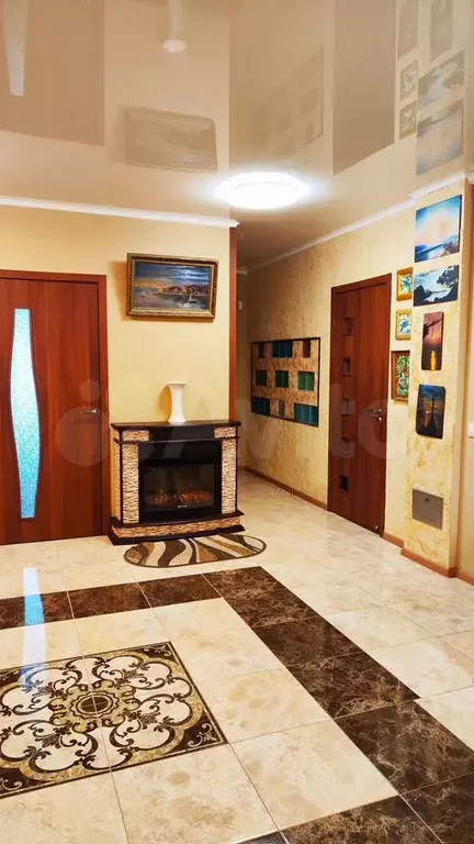 4-к. квартира, 96 м, 1/3 эт. - Фото 0