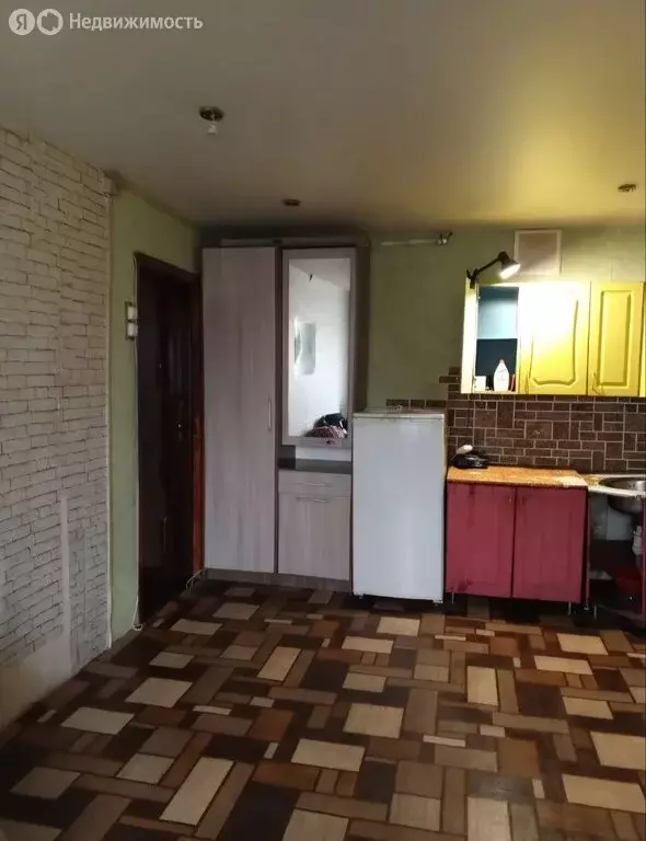 1к в 6-комнатной квартире (12 м) - Фото 1