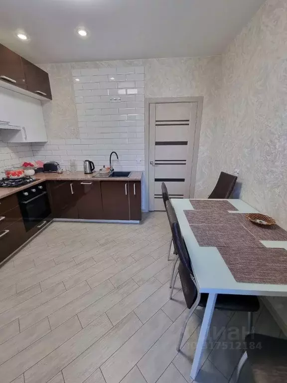 2-к кв. Краснодарский край, Ейск Коммунистическая ул., 17 (57.0 м) - Фото 1