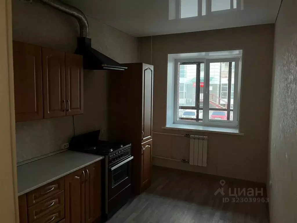 1-к кв. Хакасия, Абакан ул. Авиаторов, 6 (33.0 м) - Фото 1