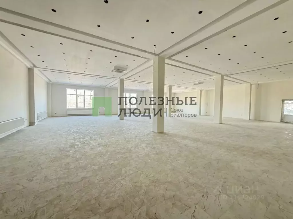 Помещение свободного назначения в Астраханская область, Астрахань ул. ... - Фото 1