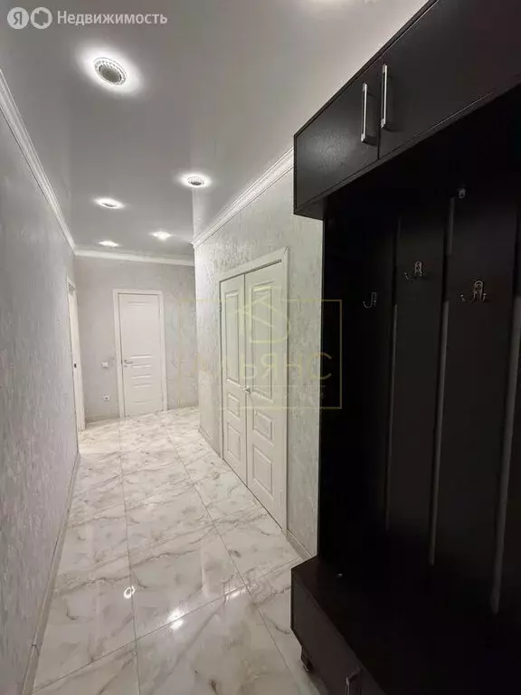 2-комнатная квартира: Владикавказ, улица Цоколаева, 40 (63 м) - Фото 1