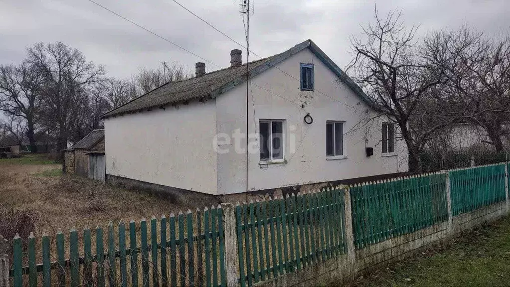 Дом в Крым, Красногвардейский район, с. Новопокровка ул. Садовая, 29 ... - Фото 0