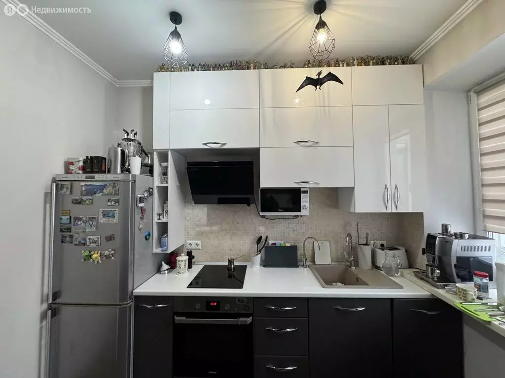 3-комнатная квартира: Новокузнецк, улица Кирова, 25 (55 м) - Фото 2