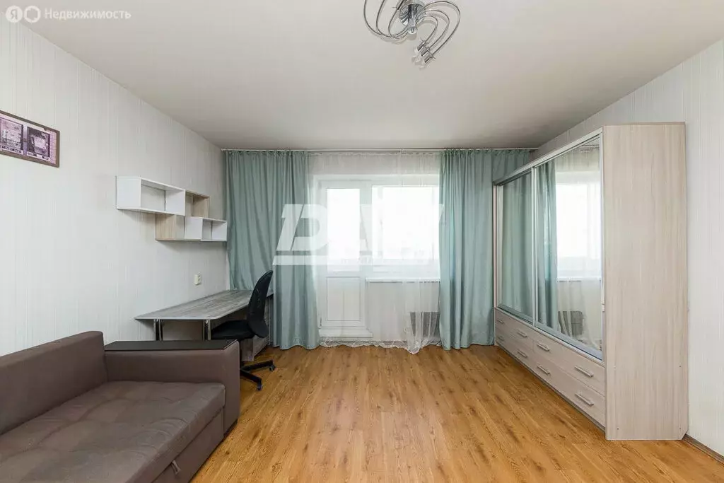 2-комнатная квартира: Челябинск, улица Академика Королёва, 17 (56.5 м) - Фото 0