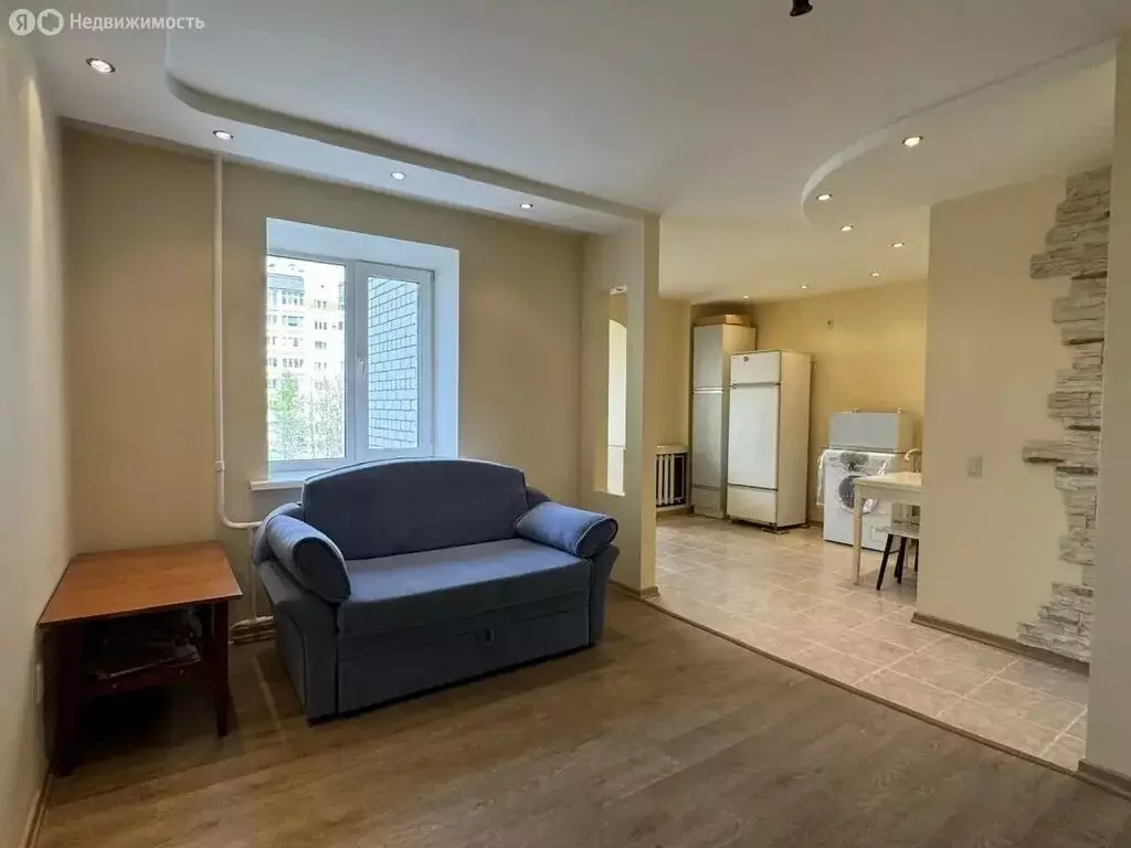 2-комнатная квартира: Брянск, улица Крахмалёва, 35 (80 м) - Фото 1