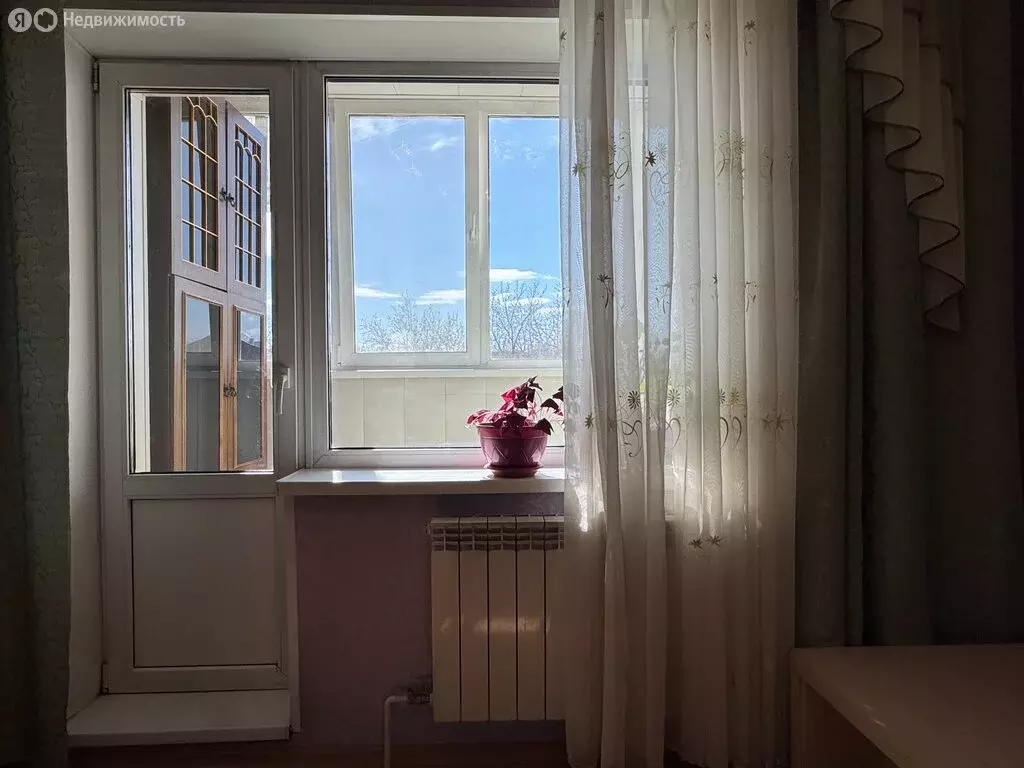 3-комнатная квартира: Саяногорск, микрорайон Советский, 44 (59.8 м) - Фото 2