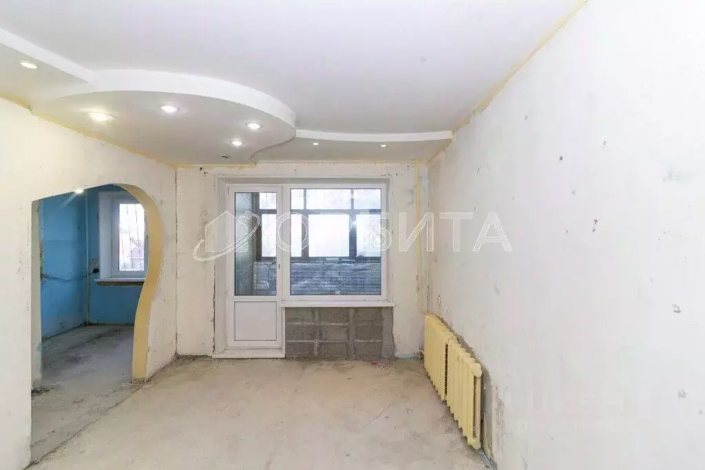 1-к кв. Тюменская область, Тюмень ул. Самарцева, 34 (32.1 м) - Фото 0