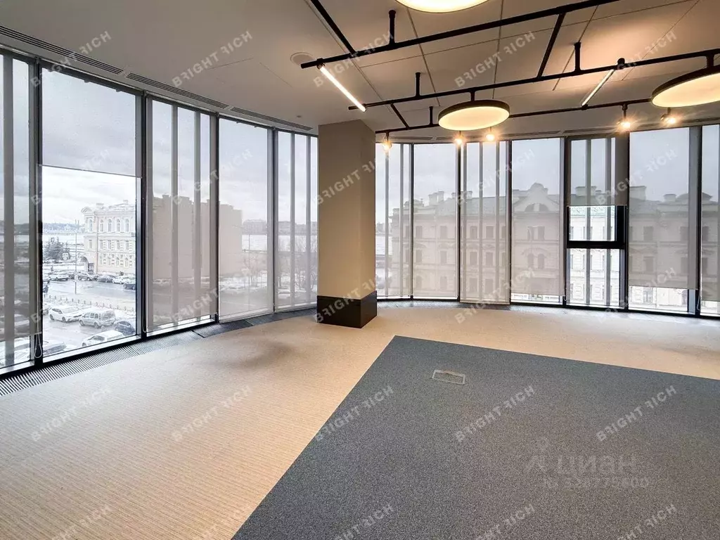 Офис в Санкт-Петербург Малоохтинский просп., 64 (345 м) - Фото 1