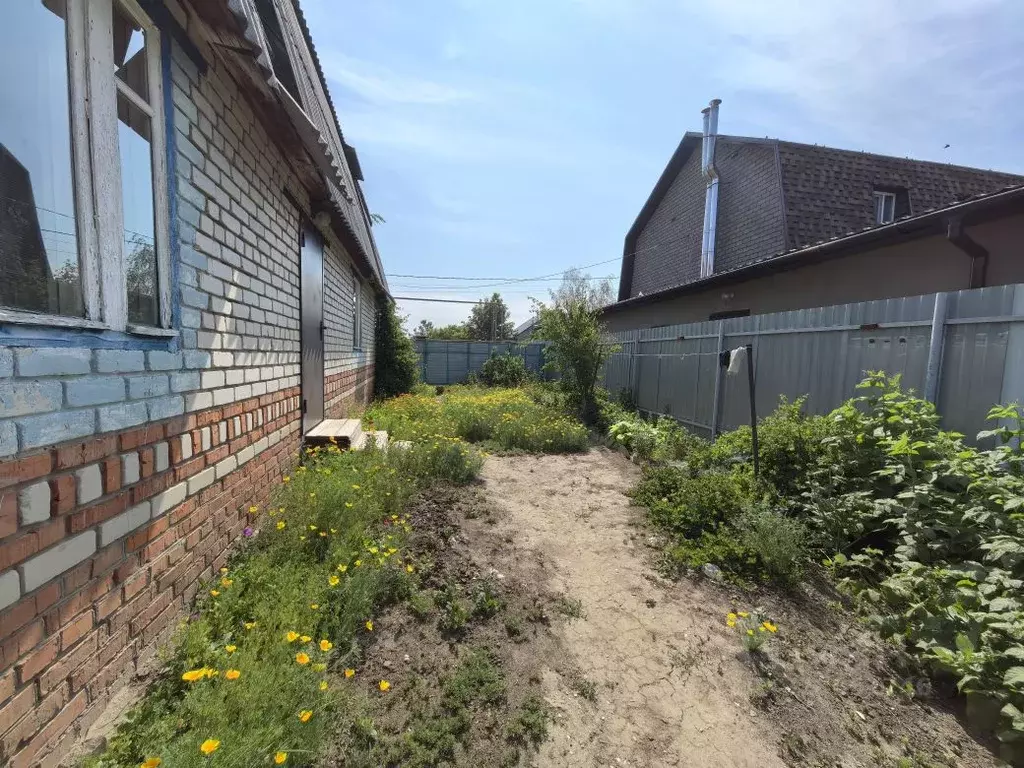 Дом в Саратовская область, д. Козловка ул. Набережная, 43 (130 м) - Фото 1