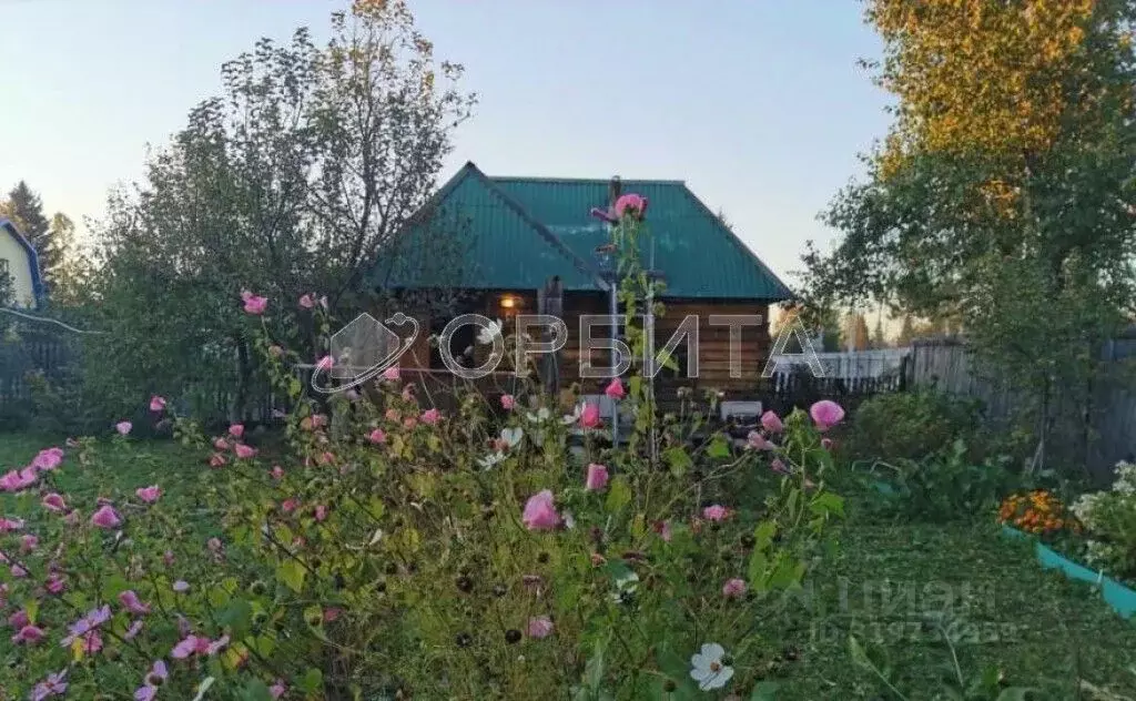 Дом в Тюменская область, Тюмень Топаз СНТ, ул. Центральная (18 м) - Фото 0