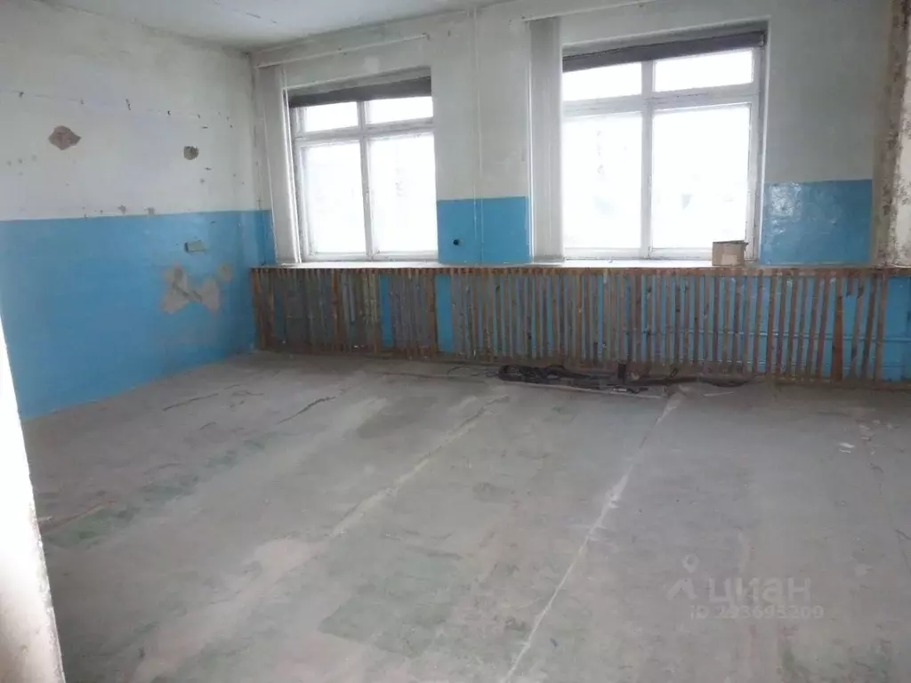 Помещение свободного назначения в Вологодская область, Кириллов ... - Фото 1