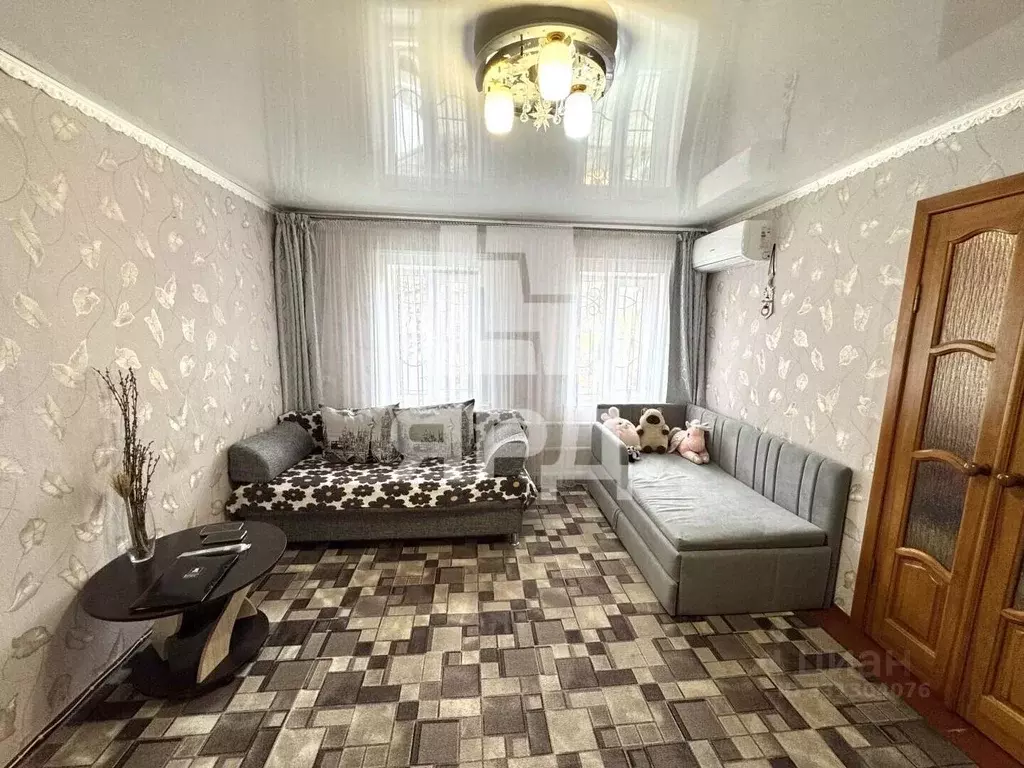 Дом в Ростовская область, Таганрог Акушерская ул., 70 (48 м) - Фото 2