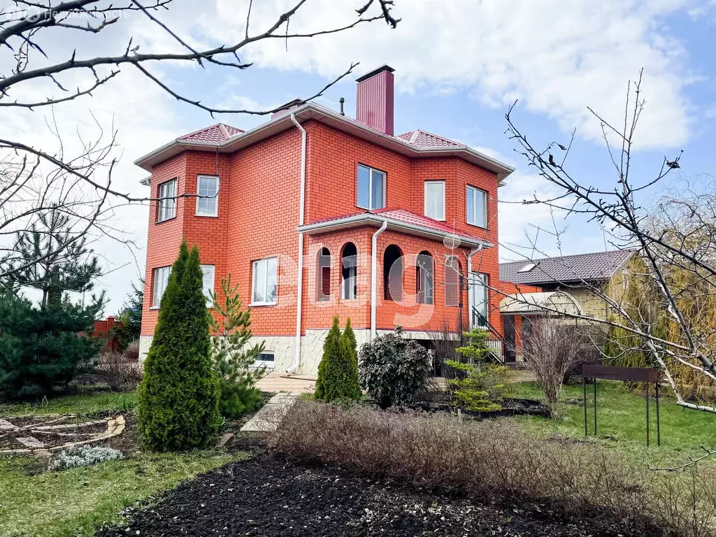 Дом в микрорайон Таврово-7, улица Строителей (160 м) - Фото 1