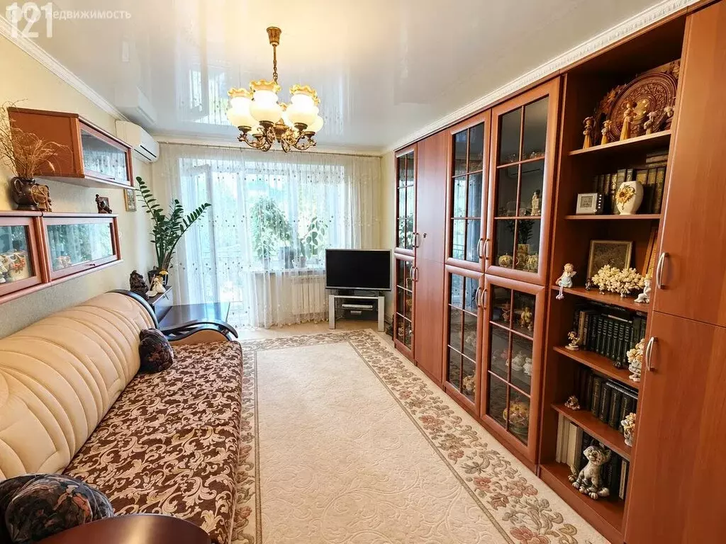 3-комнатная квартира: Казань, улица Бари Галеева, 8 (59.7 м) - Фото 1