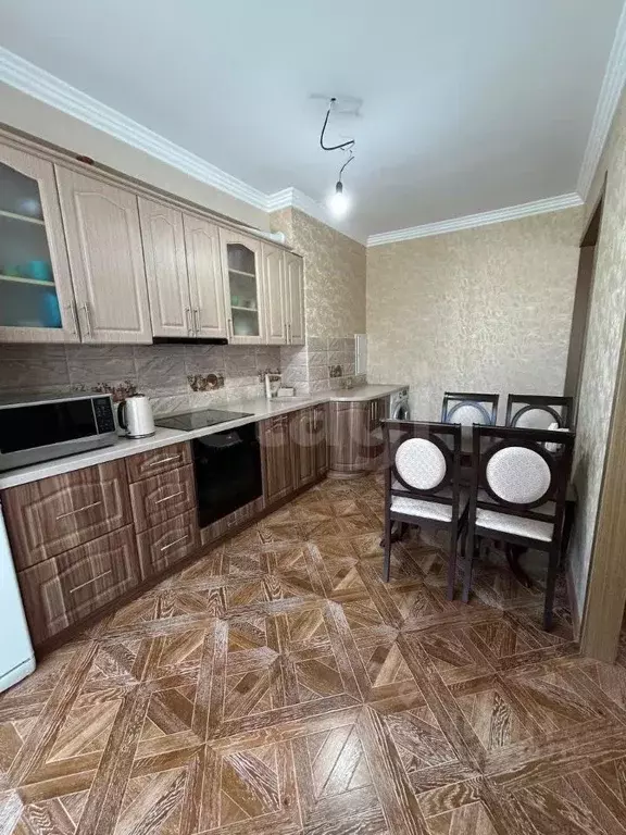 2-к кв. Алтай, Горно-Алтайск Коммунистический просп. (70.3 м) - Фото 1