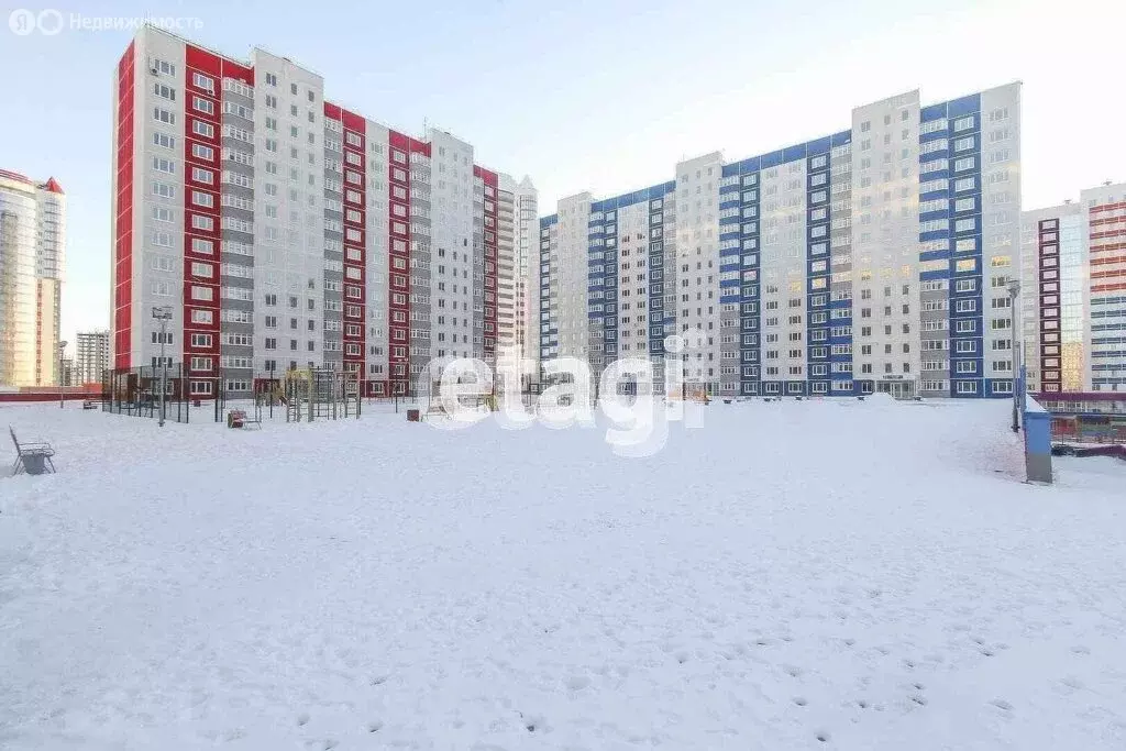 1-комнатная квартира: Тюмень, улица Валентины Трофимовой, 13 (40.9 м) - Фото 0