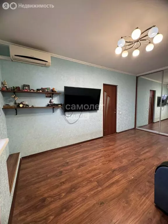 3-комнатная квартира: Уфа, бульвар Тухвата Янаби, 69 (60.1 м) - Фото 1